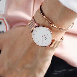 Daniel Wellington Rose Gold Minimalist Cuff Bracelet Unisex